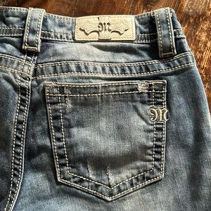 Miss Me Signature Cropped Skinny